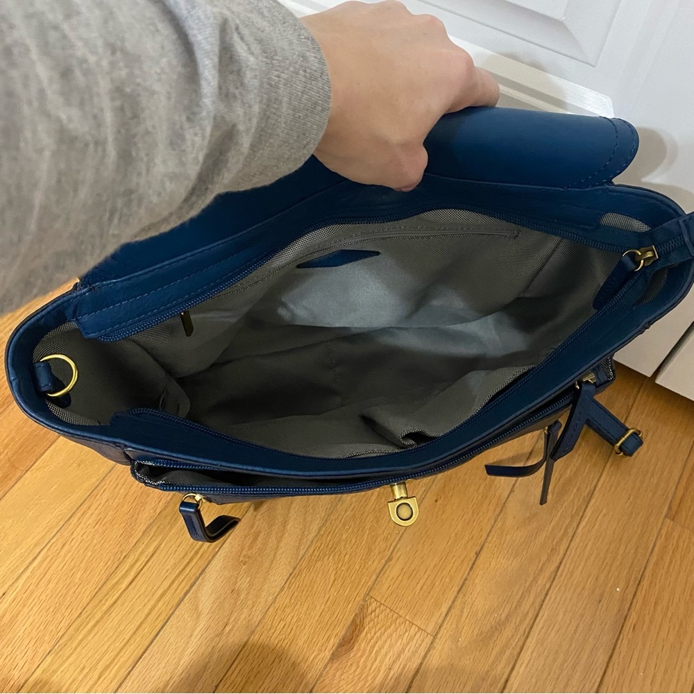 Fossil Amelia Backpack Adjustable Backpack / Cros… - image 6